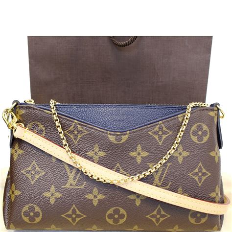 louis vuitton envelope clutch bag|louis vuitton monogram pallas clutch.